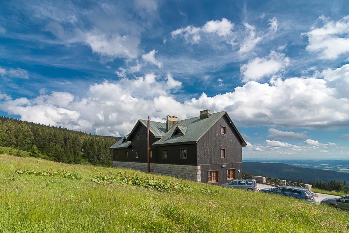 Mala Rennerovka Hotel Strazne Bagian luar foto