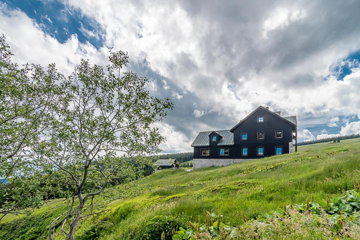 Mala Rennerovka Hotel Strazne Bagian luar foto